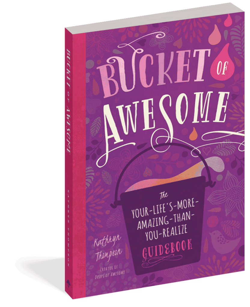 The cover of the guided journal Bucket of Awesome.